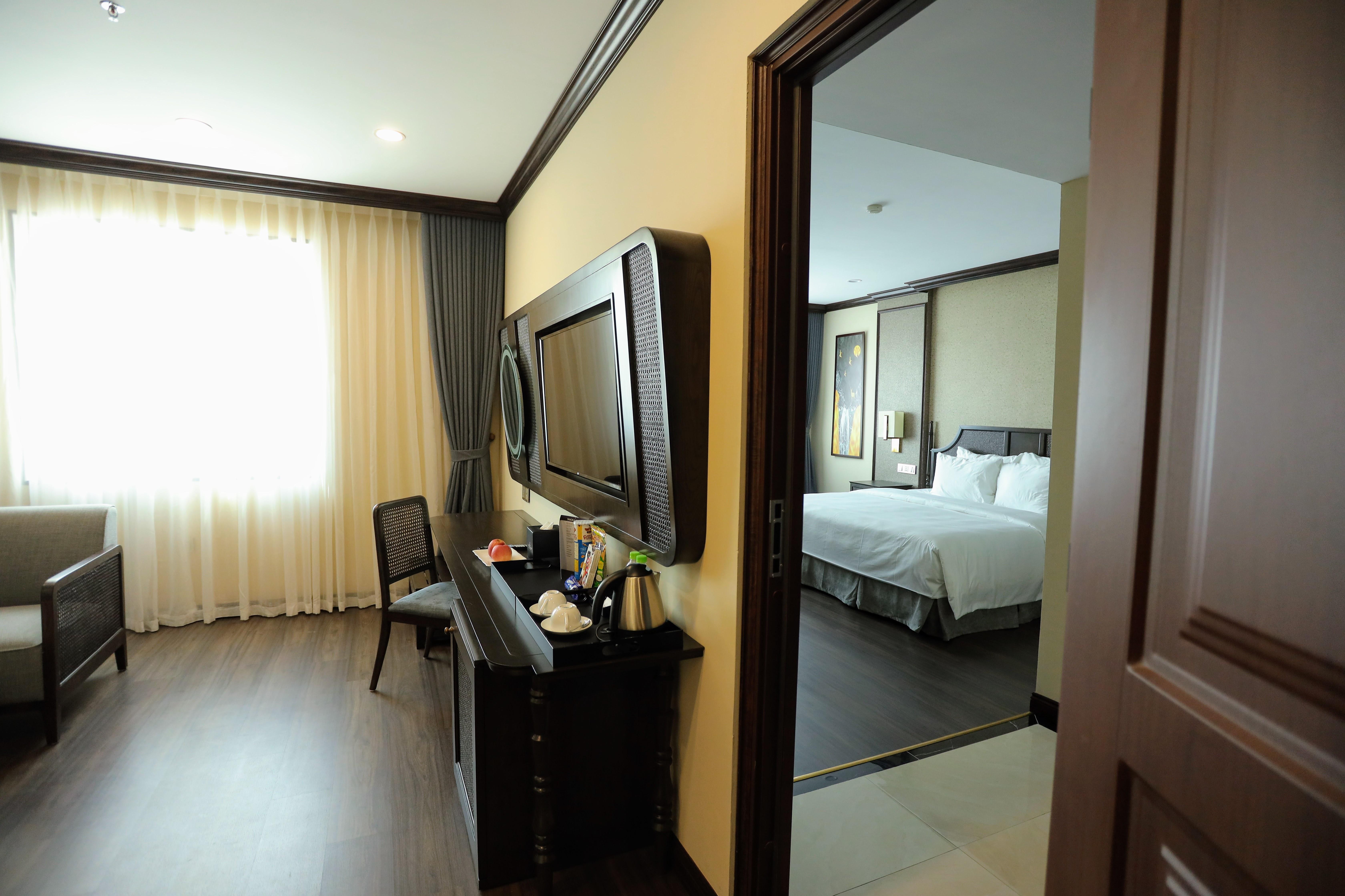 Ninh Binh Legend Hotel Exterior foto