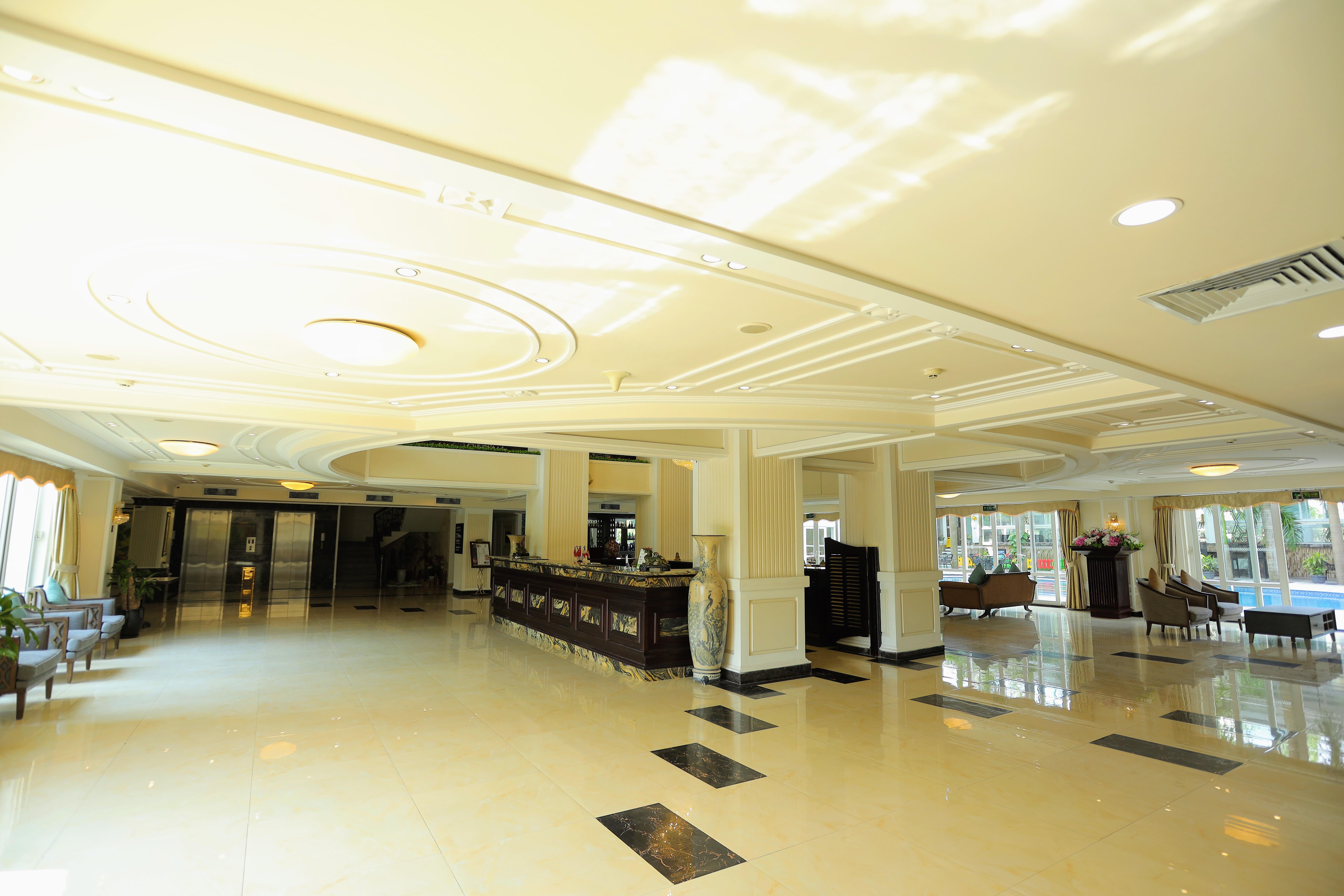 Ninh Binh Legend Hotel Exterior foto