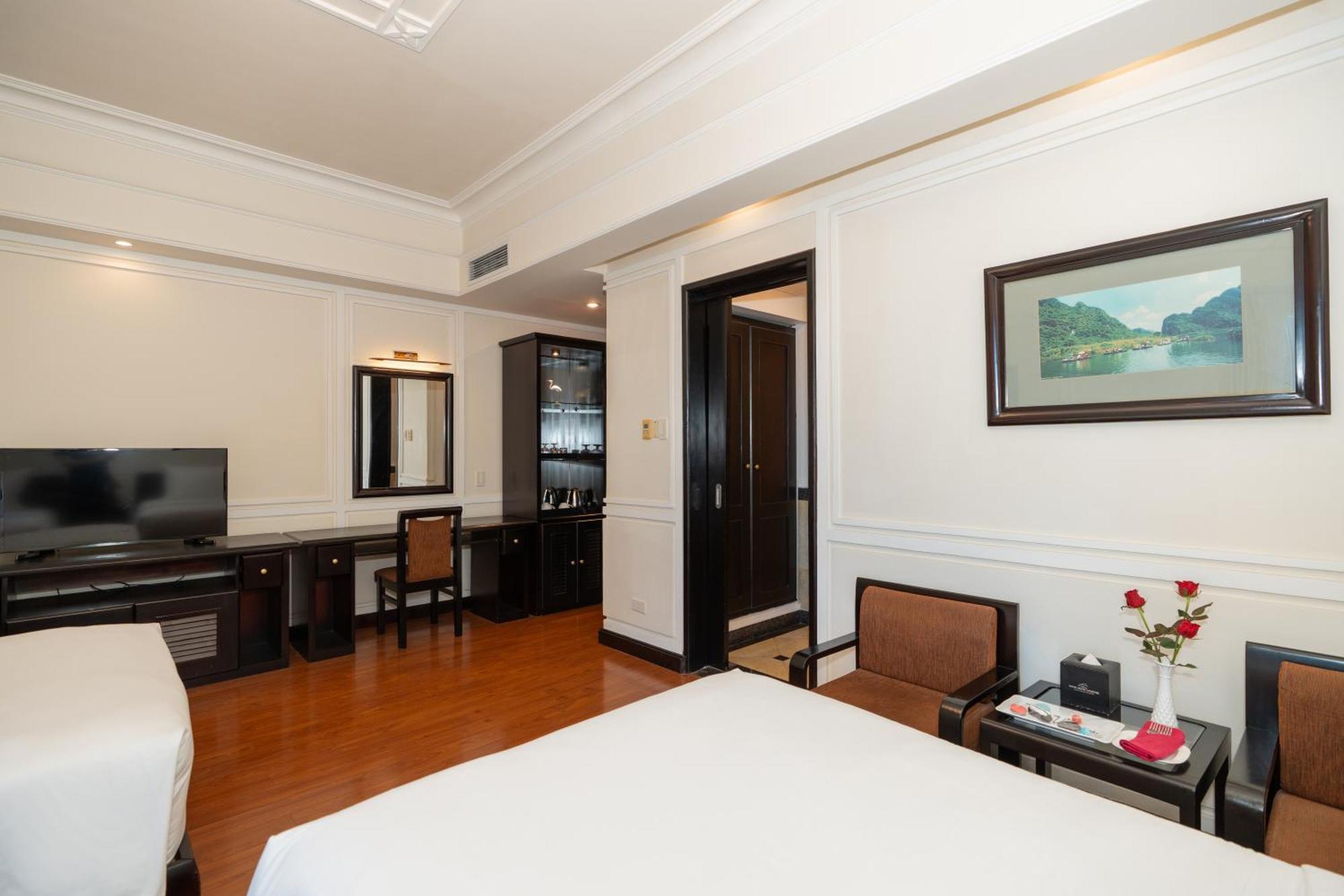 Ninh Binh Legend Hotel Exterior foto